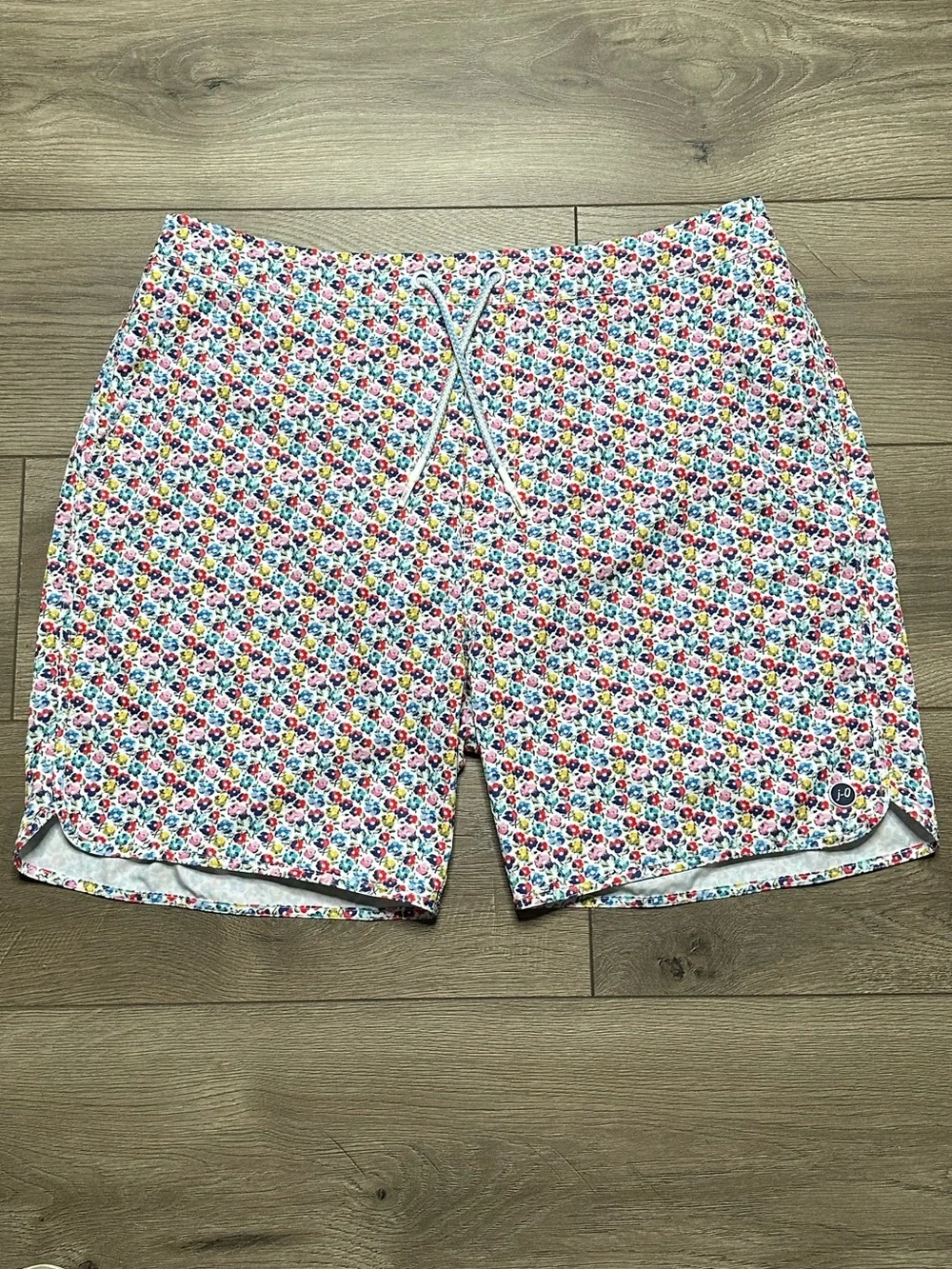 Johnnie-O 7" Belfaire Lined Stretch Swim Trunks Surf Shorts Multicolor Size XL - Picture 1 of 13